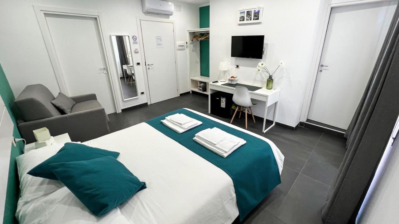 Soave Rooms 나폴리 외부 사진